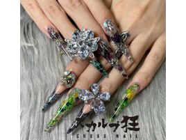 お花埋め込みネイル