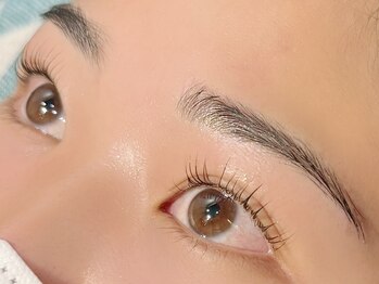 ハウオリ 高津 溝の口(Hauoli)/ラッシュリフト&アイブロウ(wax)