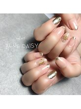 ブルーデイジー(BLUE DAISY)/metallic art  nail