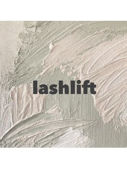 ララアイラッシュ(lala eyelash)/