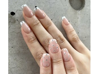 コラット シグネチャー(KORAT signature)/キラキラうるつやパーツネイル