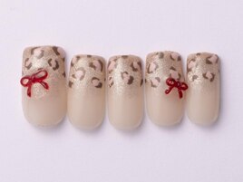 ヒョウ柄赤リボン本韓国10480yen