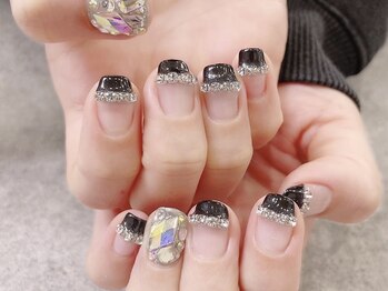 プライズアイリス アイラッシュ 池袋東口店(prize Iris eyelash)/キラキラワンホンネイル