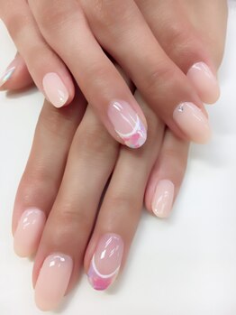 ネイルサロン ティアラリュクス 市川北口店(Tiara Luxe)/マーブルフレンチ