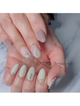 アルラビューティスタイル(ARURA Beauty Style)/シンプルアイボリー×大理石