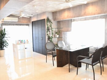 シロ 戸塚店(SHIRO)/★店内★ 