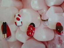 バレンタインネイルも☆