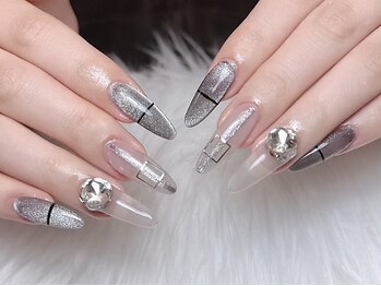 ブイピーネイル 新大久保(VP nail)の写真/チップ長さだし専門店！自爪に優しいチップ使用◎＋3500円で10本全部のチップ長さだしができちゃう♪