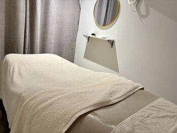 江南まつげ/フェイシャルルーム