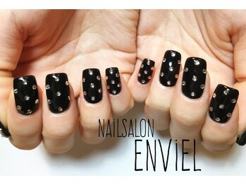 ネイルサロンアンヴェール(ENVIEL)/black