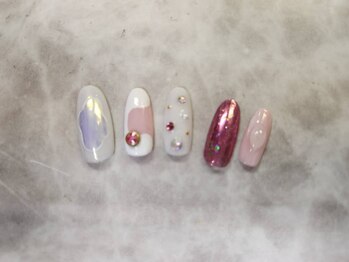 ネイルサロン ネイルクク(Nail KUKU)/8月~韓国