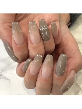 グリーディ(greedy)/グレーネイル