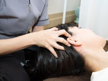 カイロプラクティックSC 藤が丘駅前店の写真/【骨盤調整＋ドライ頭蓋骨ヘッドスパ】頭痛や眼精疲労でお悩みのあなたへオススメ。