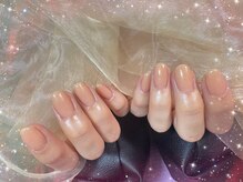 ヒラソルネイル(Girasol nail)/シンプルのカラーにラメ入り