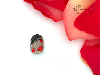 バレンタインネイル