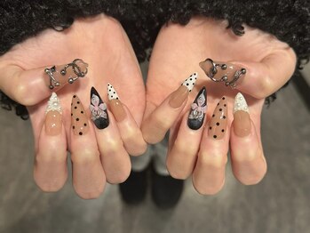 ノヴァ ネイル 心斎橋店(Nova Nail)/