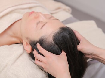 エイル(Eir.)/腸もみ・ヘッドスパ・マッサージ