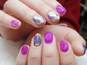 ネイルリアン(Nail lieN)/大人気宝石ネイル☆