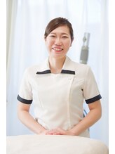 スキンケアサロン エミュアール 戸塚 佑佳
