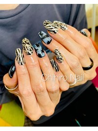 スカルプ＆アニマル柄ネイル