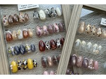 新作ネイルが続々と☆全てのハンドメニューがパラジェル込♪