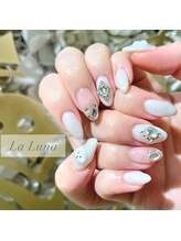 ラルーナ(La Luna)/ワンカラー★担当スサ