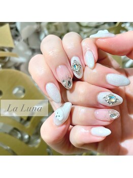 ラルーナ(La Luna)/ワンカラー★担当スサ