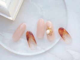 大人上品フレンチべっ甲ネイル