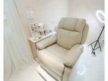 リンベル 岡崎店(LINBELLE)の雰囲気（壁で仕切られた半個室で、落ち着く空間になっています♪）