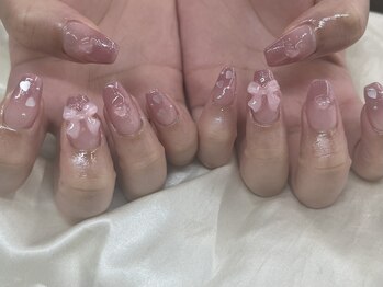 インザピンクリリー(in the pink LILY)/グラデーションネイル/担当赤木