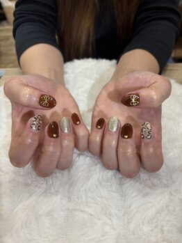 エーナイン イオン東根店/ヒョウ柄ネイル！