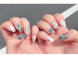 デザインネイル　¥8000