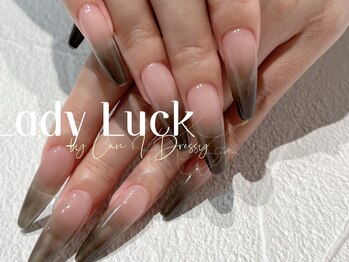 レディラック バイ キャンアイドレッシー(Lady Luck by Can I Dressy)/ブラックグラデーション