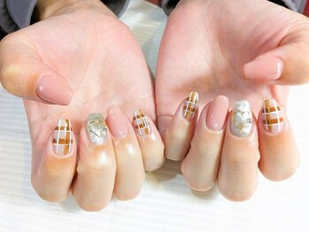 くすみピンクチェック柄ハート