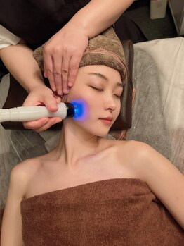 らくほう中野リラクゼーションサロン/ハイパー小顔+デコルテ+パック