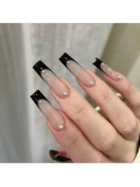 大人っぽいネイル