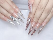 Lien nailsalon【長さだし専門店】パラジェル・フィルイン導入/長さだし｜Y2K埋め尽くし