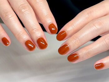 ツヤ感たっぷりワンカラー