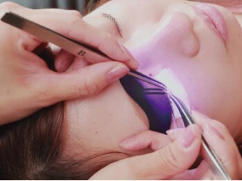 ベルル(Bellulu)/まつげ/最新LEDエクステ