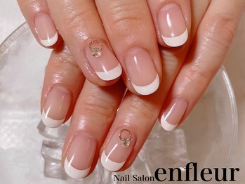 ネイルサロン アンフルール/