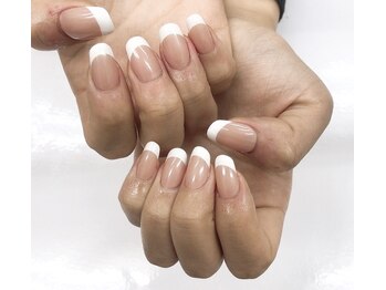 アヴァニ(AVANI)/アクリルスカルプ+ジェルコース