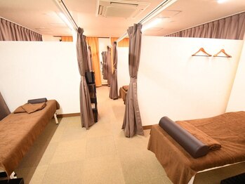 グッド ウェルネスの写真/《南森町にNEWOPEN！》歴20年以上の熟練マッサージを提供♪全身もみほぐし60分¥3900と通いやすい価格◎