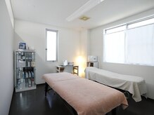 個室でリラックスしてエステを受けられます