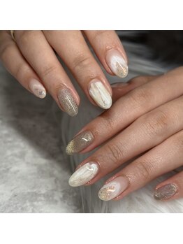 ビネイル(BINAIL)/