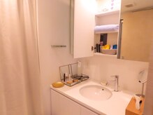 ソワンスリール(soinsourire)/パウダールーム