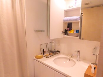 ソワンスリール(soinsourire)/パウダールーム