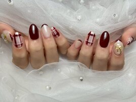 ボルドーネイル　リボン