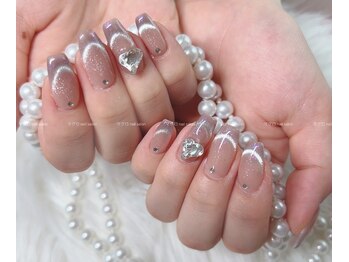 マグロ ネイルサロン/