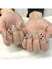 ハートホロにラメ&パーツ☆
