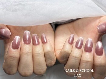 ラックス 神戸元町(LAX)/170色以上あるマグネットネイル